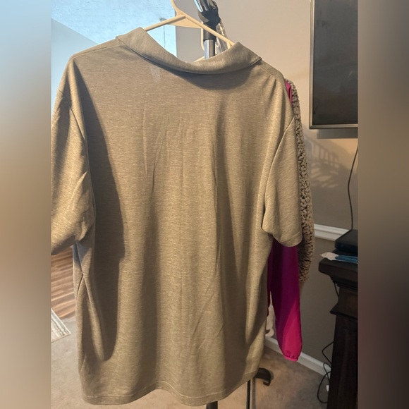 Adidas Men's Heather Gray Polo Shirt - Picture 4 of 4